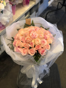 Rose 100 st( Please place your order 3-4days in advance)